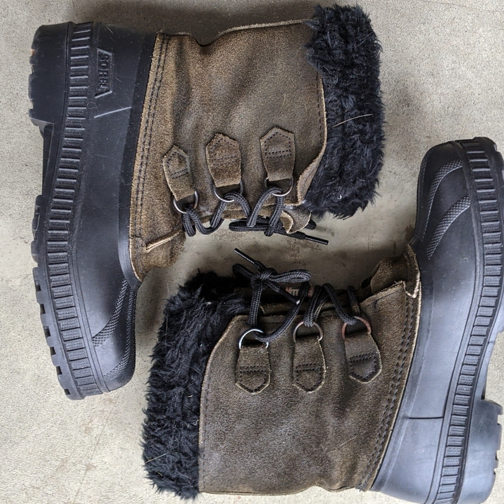 Sorel snow boots